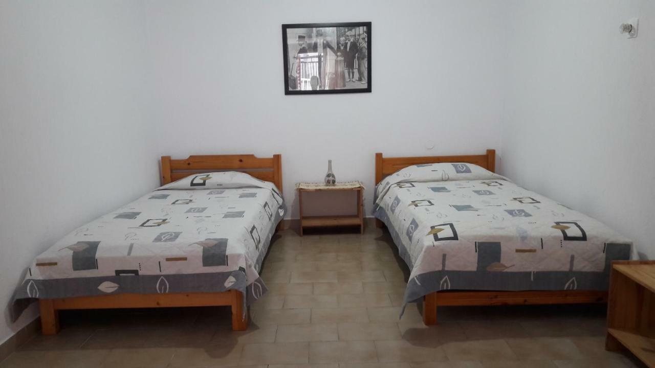 Anastasia' S Guest House เนโอสมาร์มาราส ภายนอก รูปภาพ